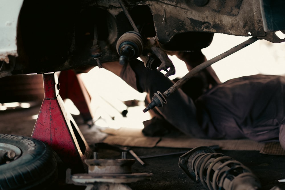 Suspension and undercarriage service at AUTOEXPERT Virginia Beach